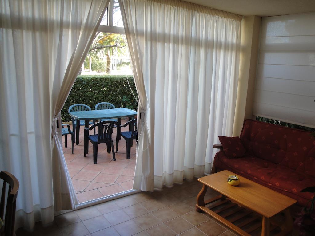Apartamento Rosaleda Denia Bilik gambar